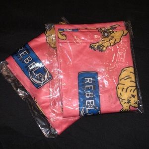 DB “Tiger Rebel Can” Neck Gater💙💛